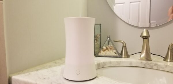 EcoGecko Clean Lines, Modern Design, Long Running, White Essential and Aroma Oil Diffuser, Room and Air Freshener, Bathroom and Kitchen Decor - Image 4