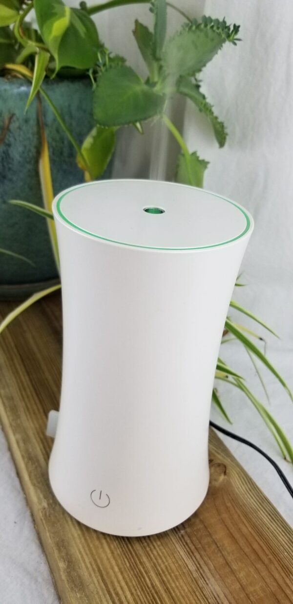 EcoGecko Clean Lines, Modern Design, Long Running, White Essential and Aroma Oil Diffuser, Room and Air Freshener, Bathroom and Kitchen Decor - Image 3