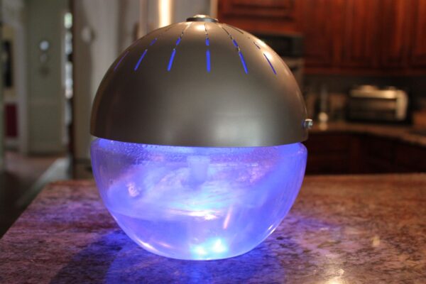 FOUR Silver EcoGecko Earth Globe Air Revitalizers, Air Freshener, Room Aromatizer, Aromatherapy, Aroma and Essential Oil Diffuser with 4 Bottles of 10ML Lavender Oil  - Image 2