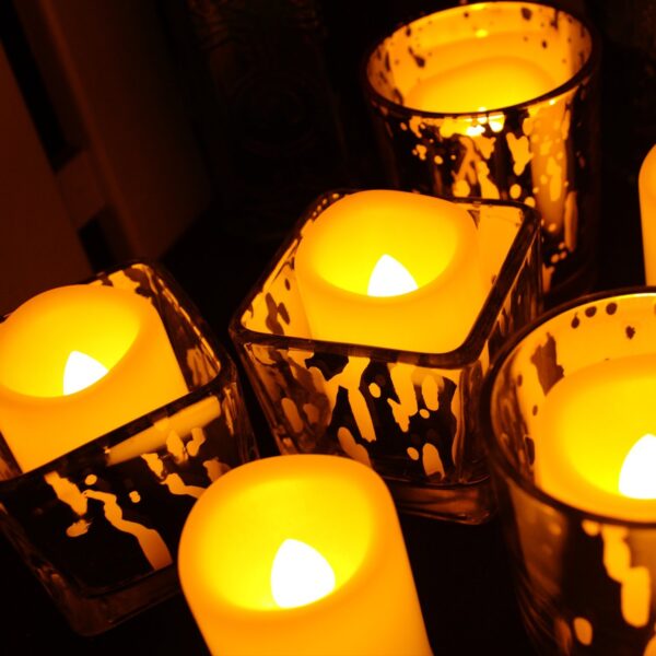 Candle Choice Set of 10 Flameless Votive Candles with Remote and Timer - Image 4